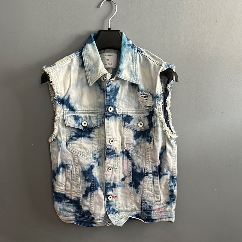 Guess Blue and White Button Down Jacket with Modern Denim Style
